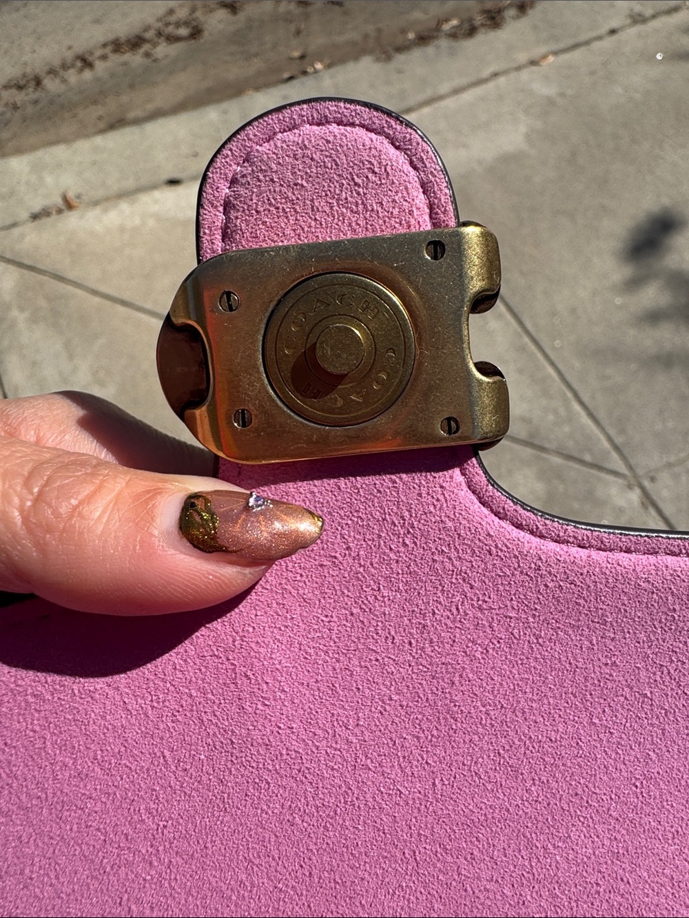 ๐ Coach Fuchsia Pink Leather Small Tabby 20- Gold C-Clasp. Like ๐ - Picture 12 of 13